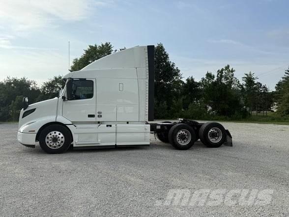 Volvo VNR64T640 牵引车