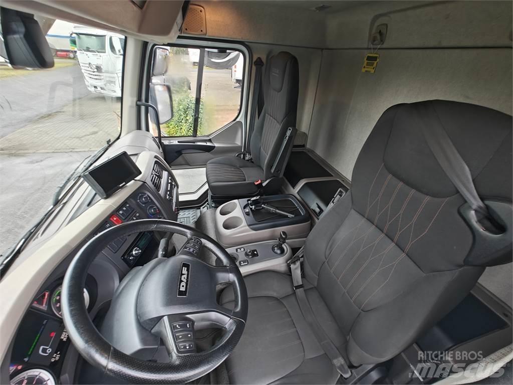 DAF LF290 厢式货车