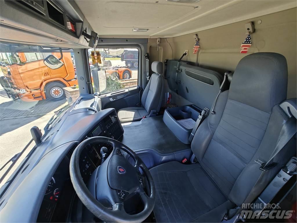 Scania P280 厢式货车
