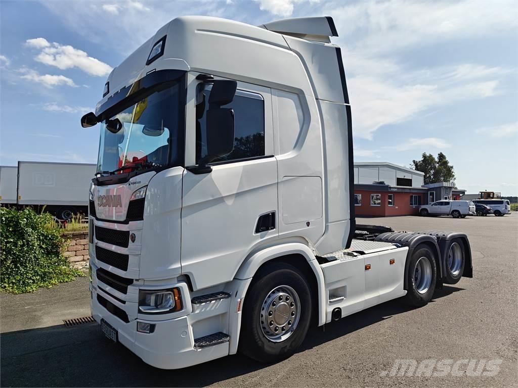 Scania R540 牵引车