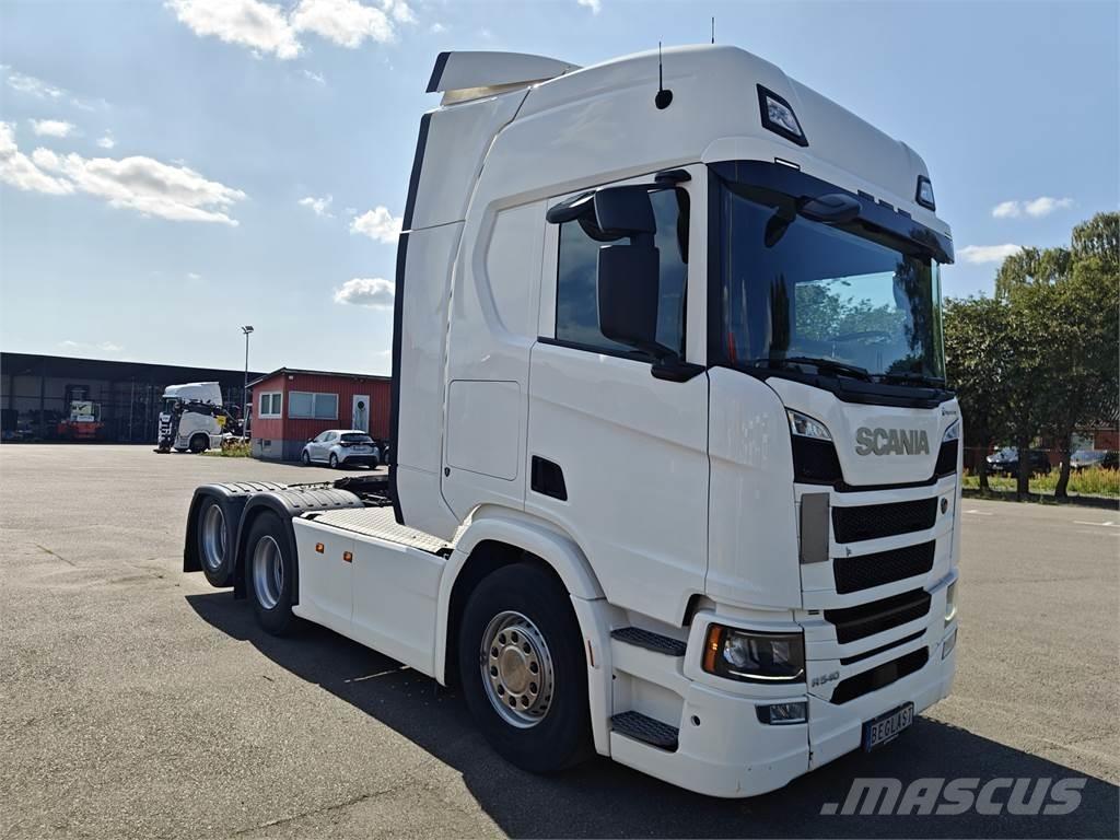 Scania R540 牵引车
