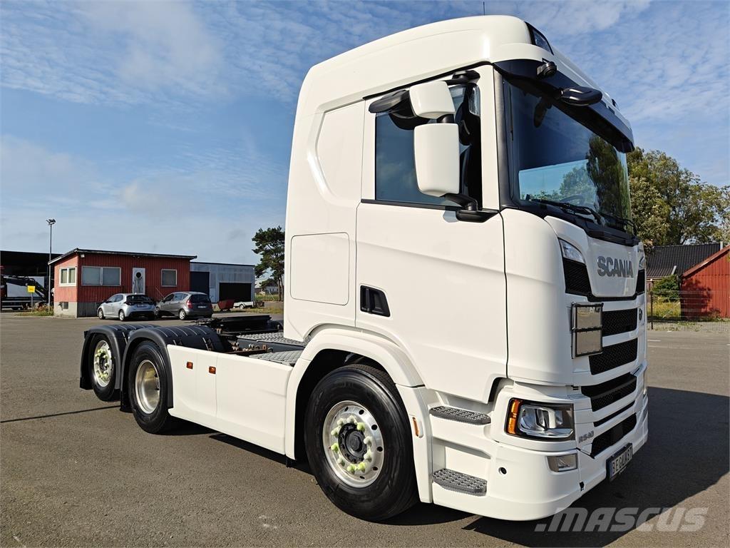Scania R540 牵引车