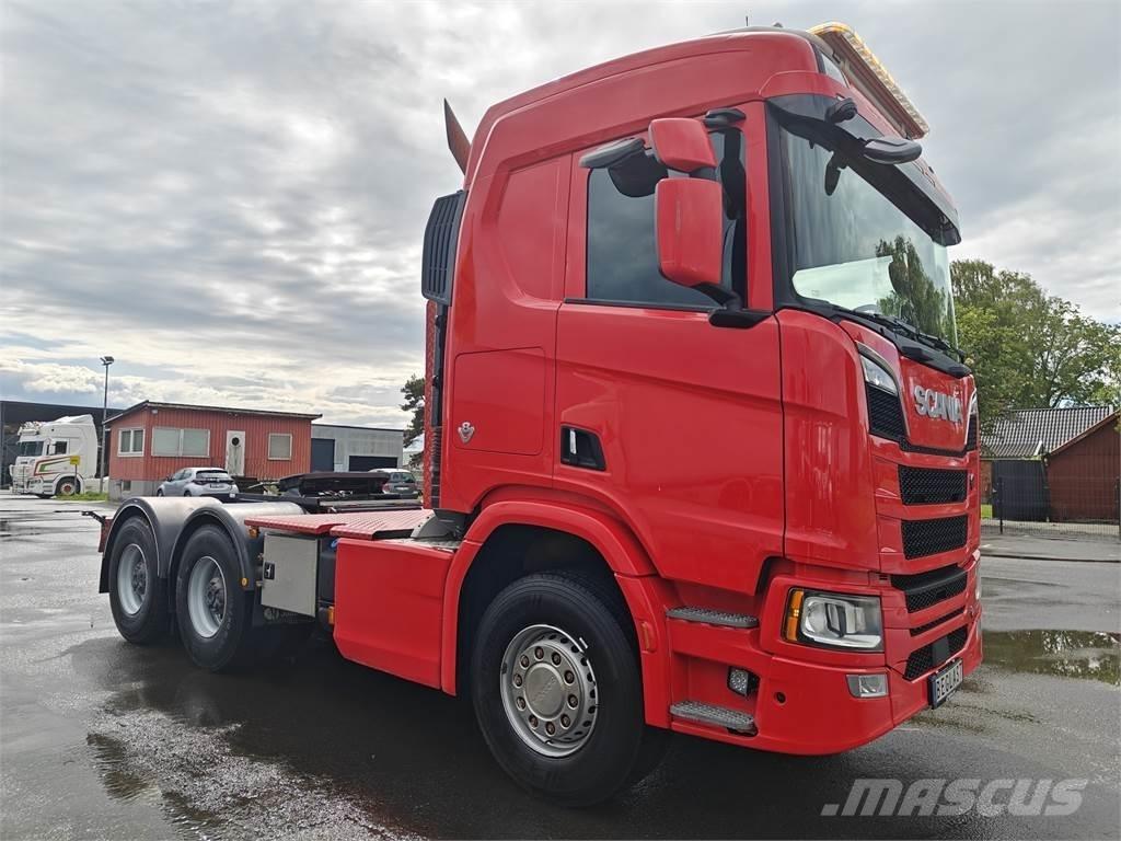 Scania R580 牵引车