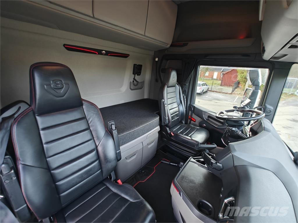 Scania S770 工程吊钩车