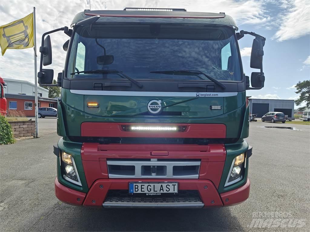 Volvo FMX460 起重车