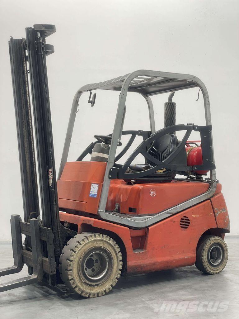 BT CBG 20 天然气叉车