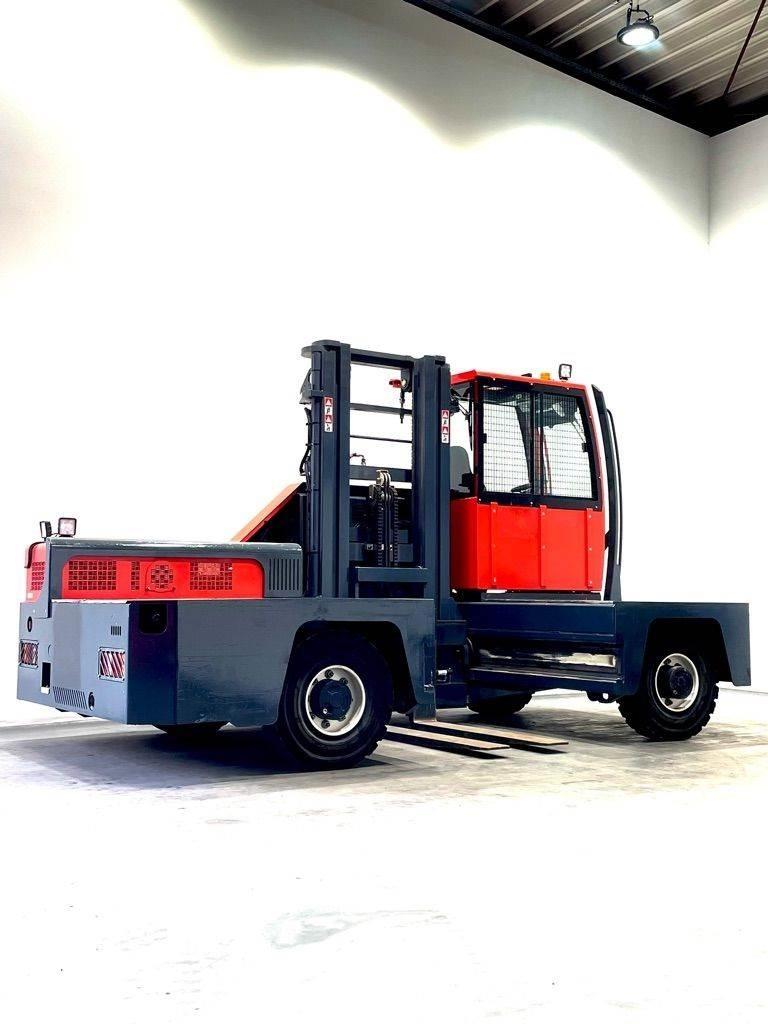 Combilift C5000FSL 侧卸式铲车