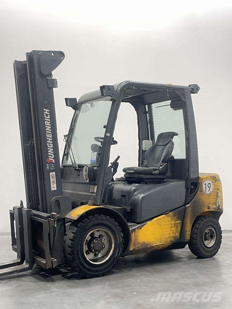 Jungheinrich DFG 430 柴油叉车