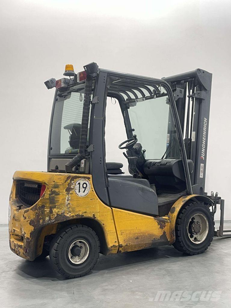 Jungheinrich DFG 430 柴油叉车