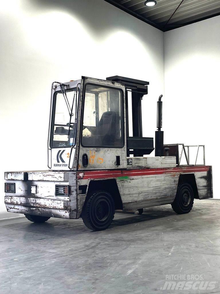 Kalmar DSA 40/14 侧卸式铲车