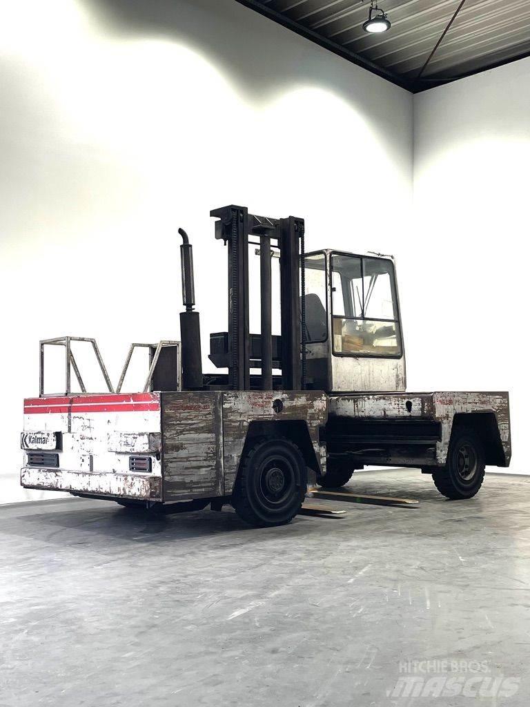 Kalmar DSA 40/14 侧卸式铲车