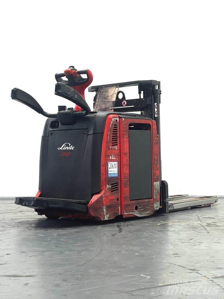 Linde D12AP-133 手推堆垛车