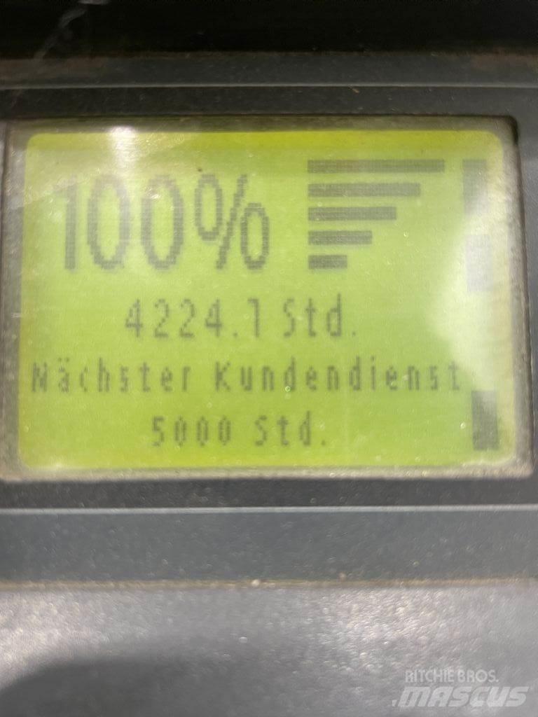 Linde D12HPSP-133 手推堆垛车
