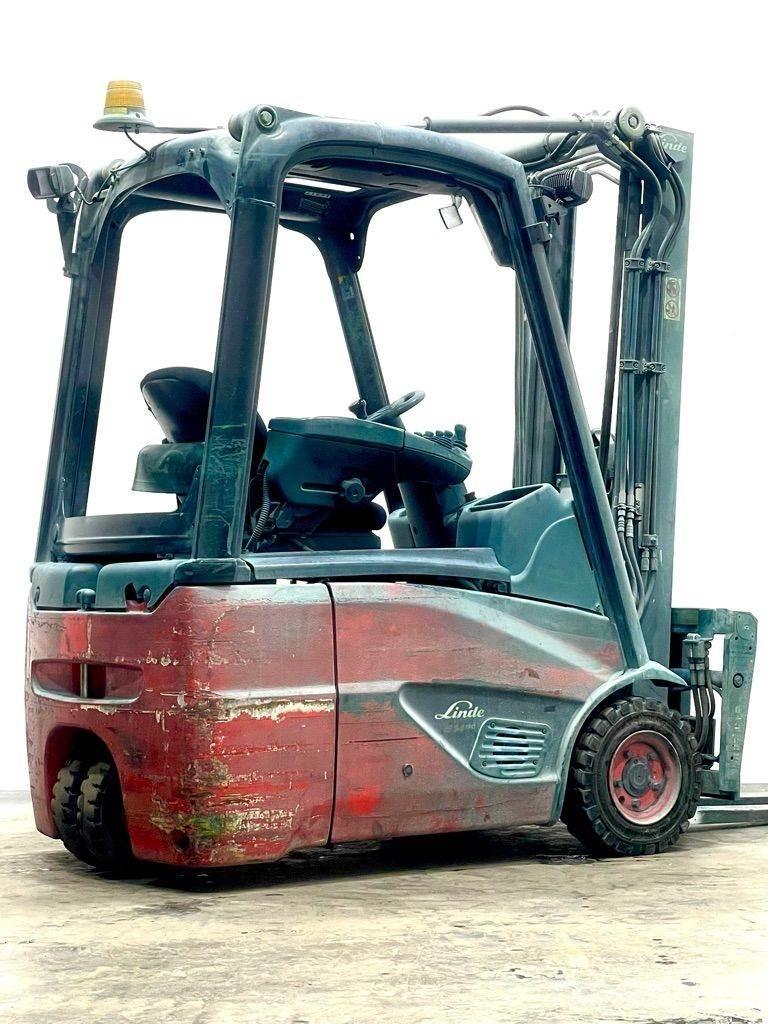 Linde E14-386-EVO 电动叉车