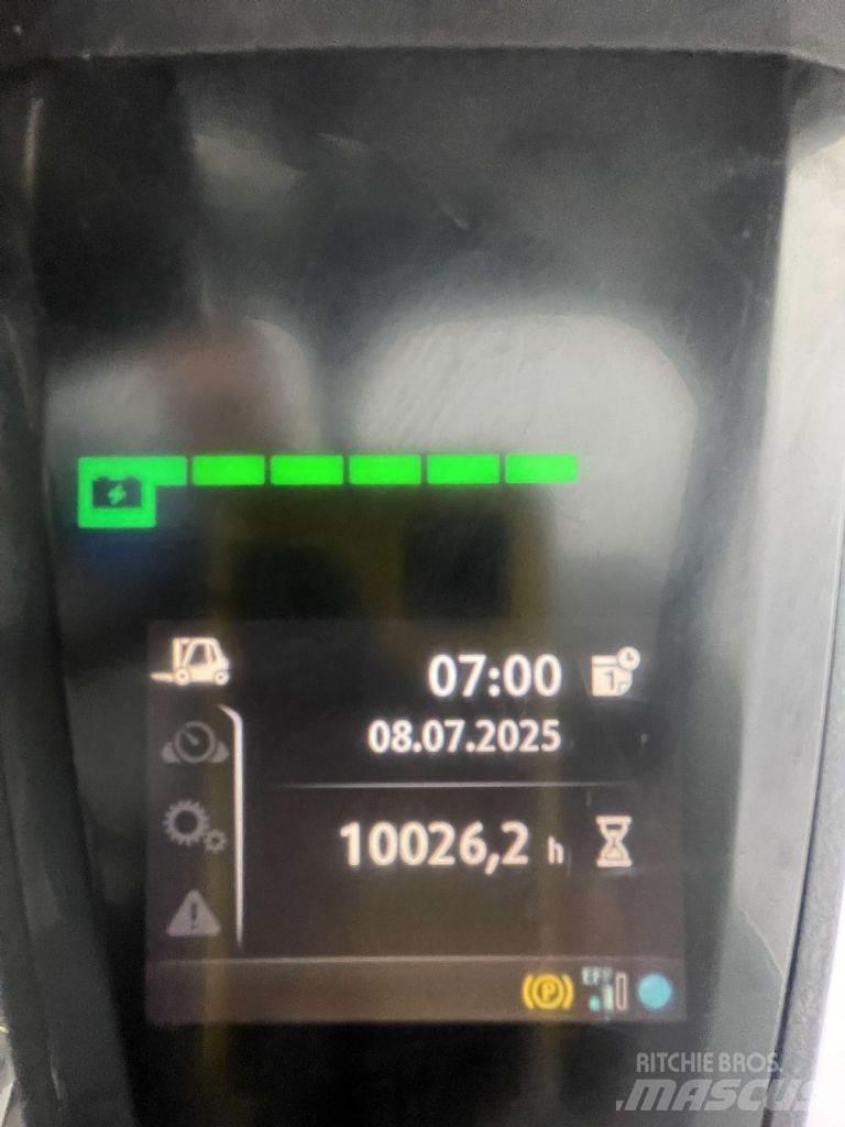 Linde E16-02-386 电动叉车