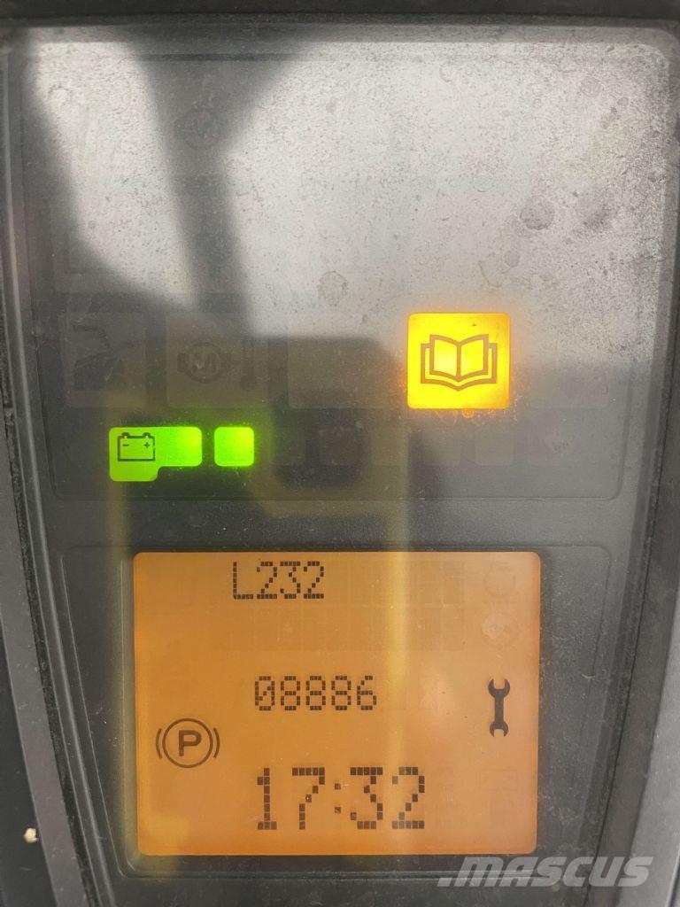 Linde E16L-01-386 电动叉车