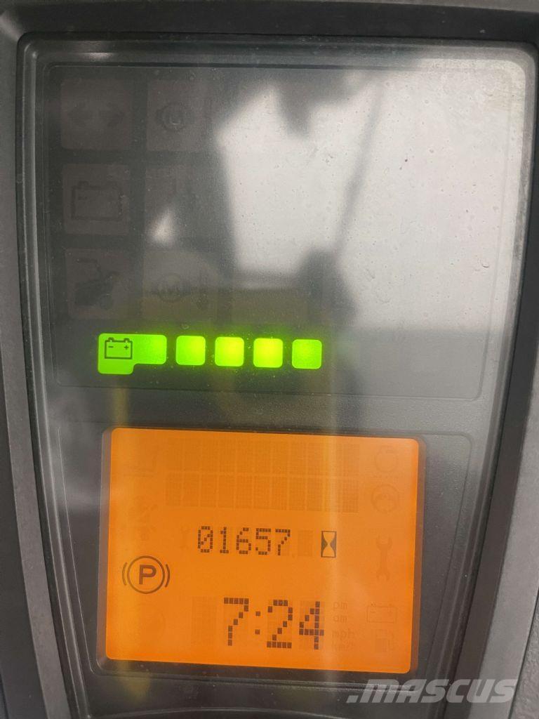 Linde E16L-02-386 电动叉车