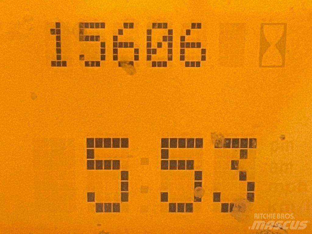 Linde E16L-386 电动叉车