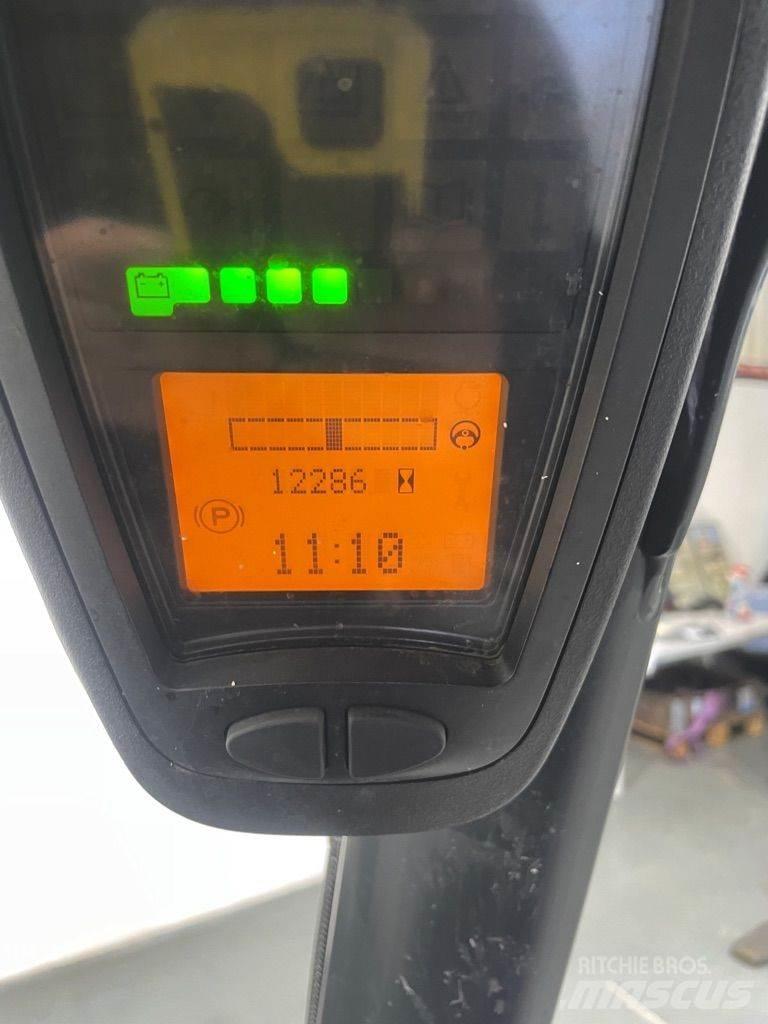 Linde E16L-386-EVO 电动叉车