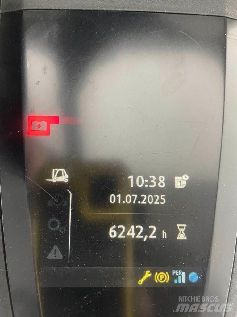 Linde E18L-02-386 电动叉车