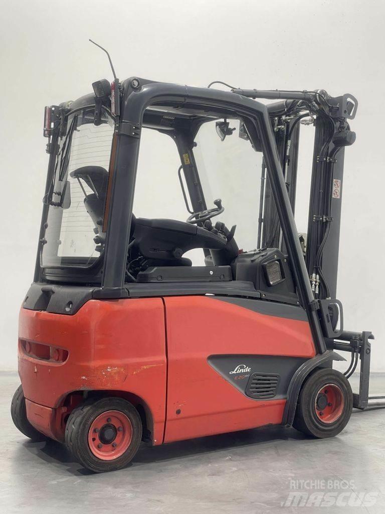 Linde E20PH-02-386 电动叉车