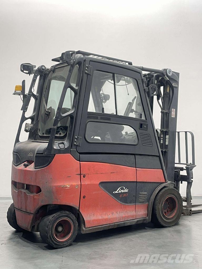 Linde E30H-01/600-387 电动叉车