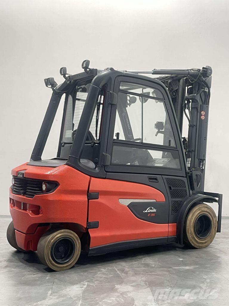 Linde E35L-01-1252 电动叉车