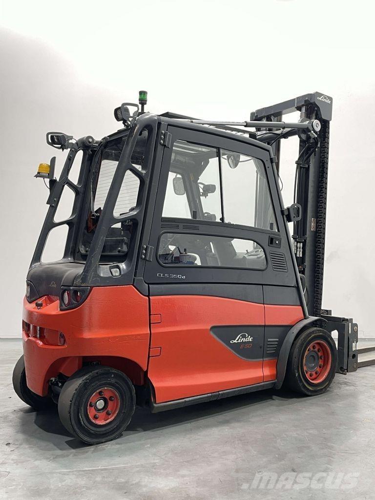 Linde E50HL-01-388 电动叉车
