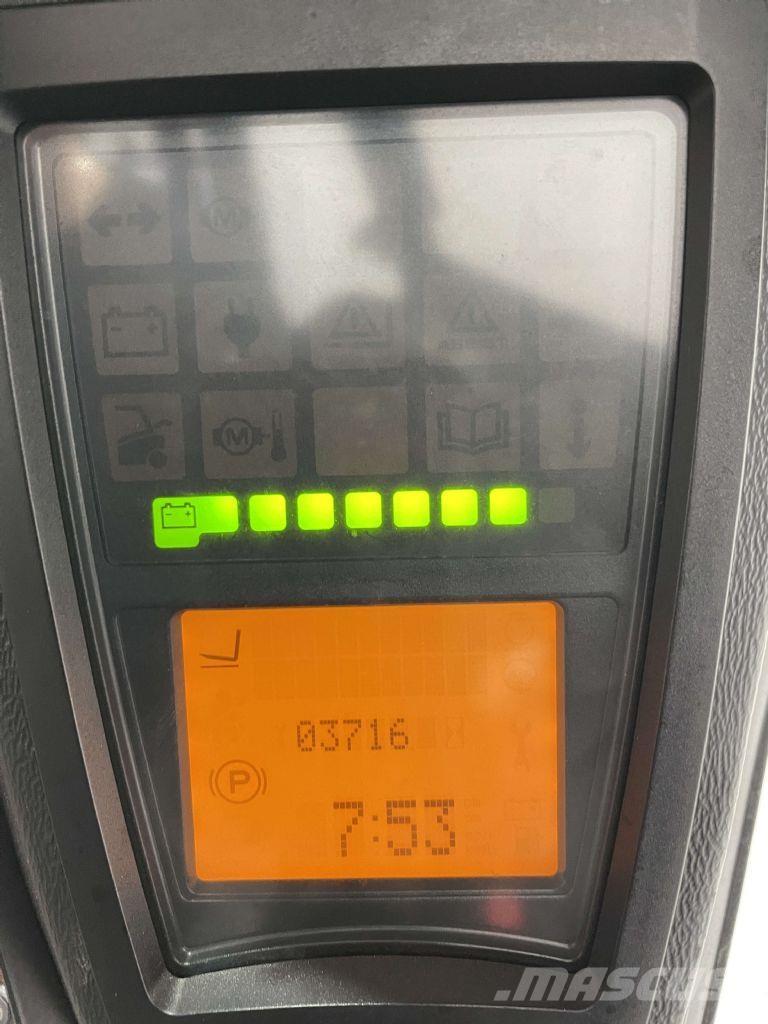 Linde E80-01-1279 电动叉车