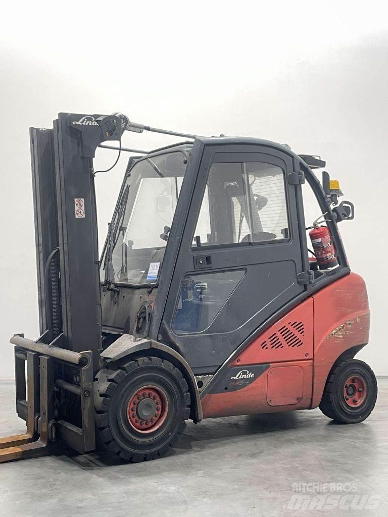 Linde H25D-02/600-393 柴油叉车