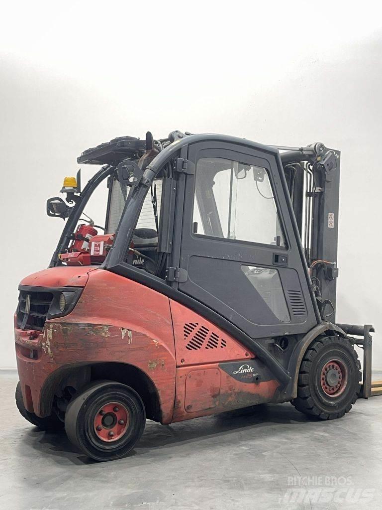 Linde H25D-02/600-393 柴油叉车