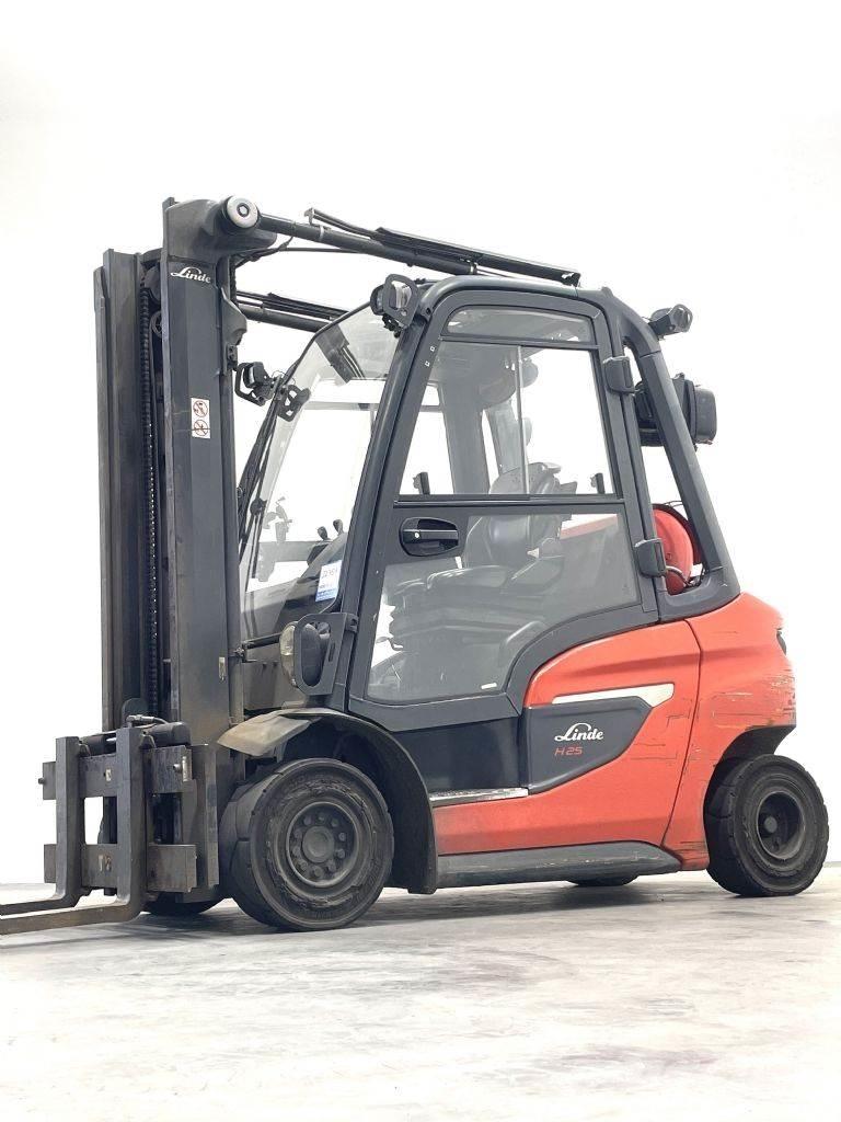 Linde H25T-01-1202 天然气叉车