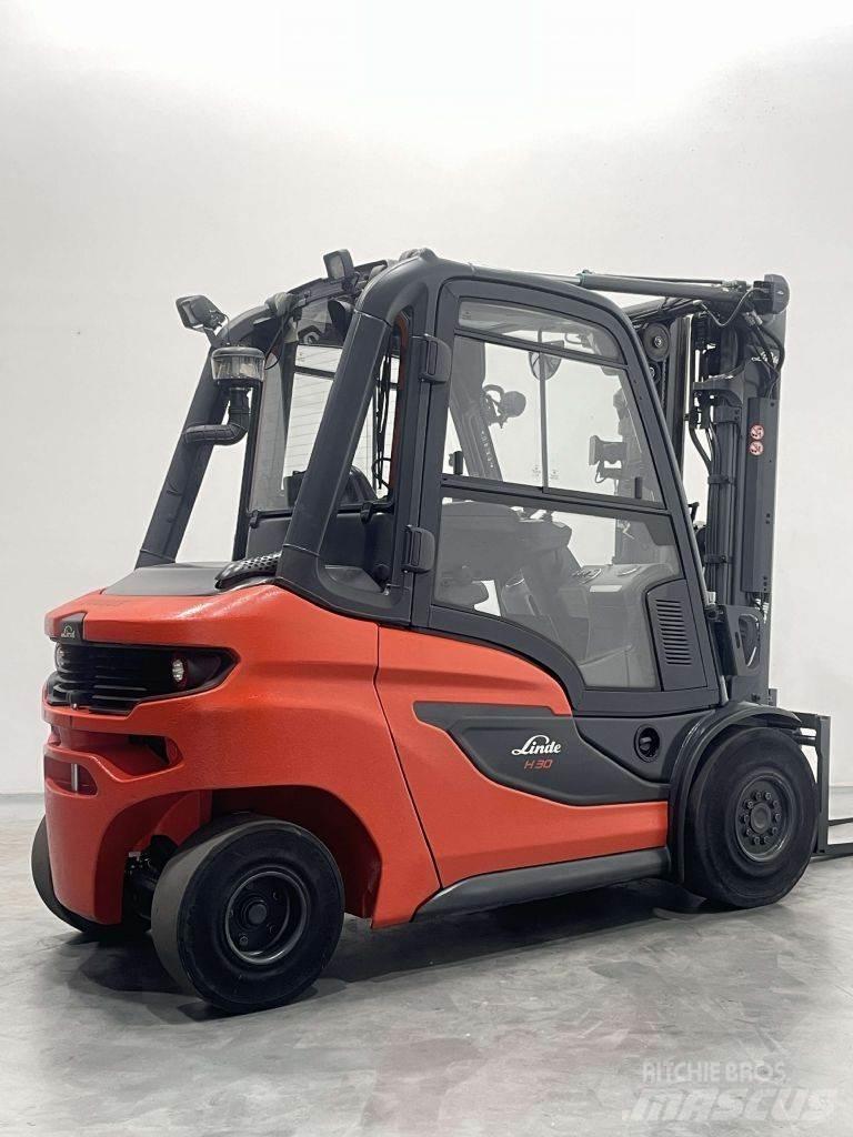 Linde H30D-01-1202 柴油叉车