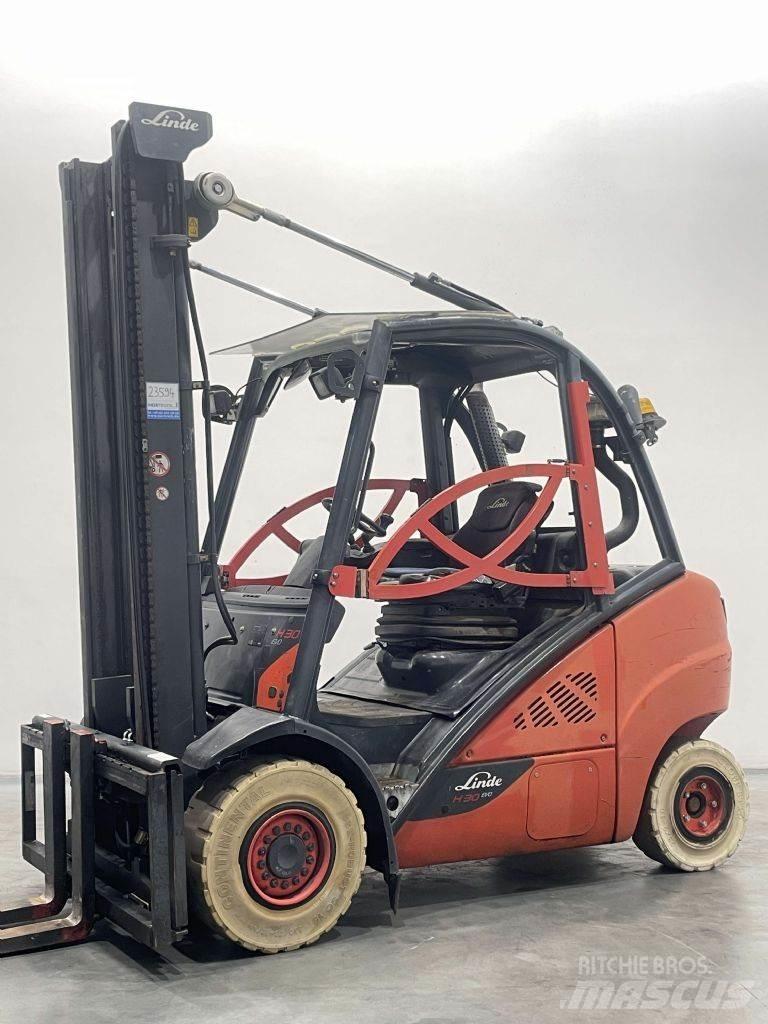 Linde H30D-02-393 柴油叉车