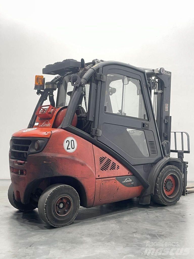 Linde H30T-02-393 天然气叉车