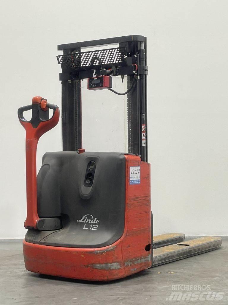 Linde L12 手推堆垛车