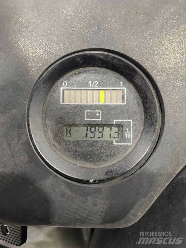 Linde L16AC-035 手推堆垛车