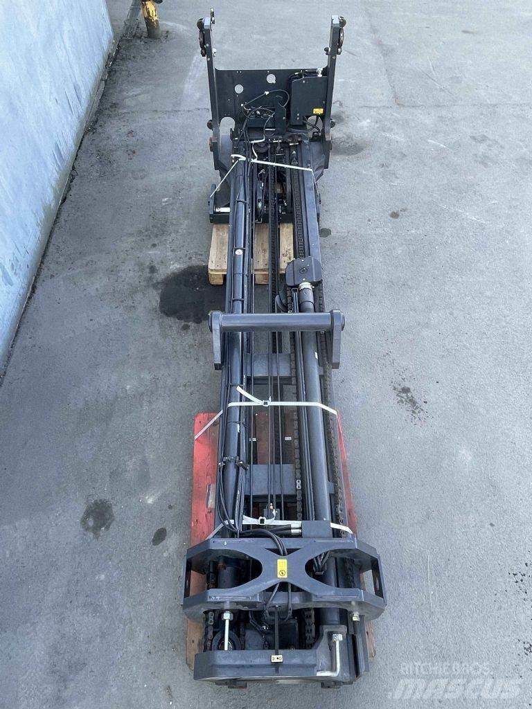 Linde R16HD-01-1120 前移式叉车