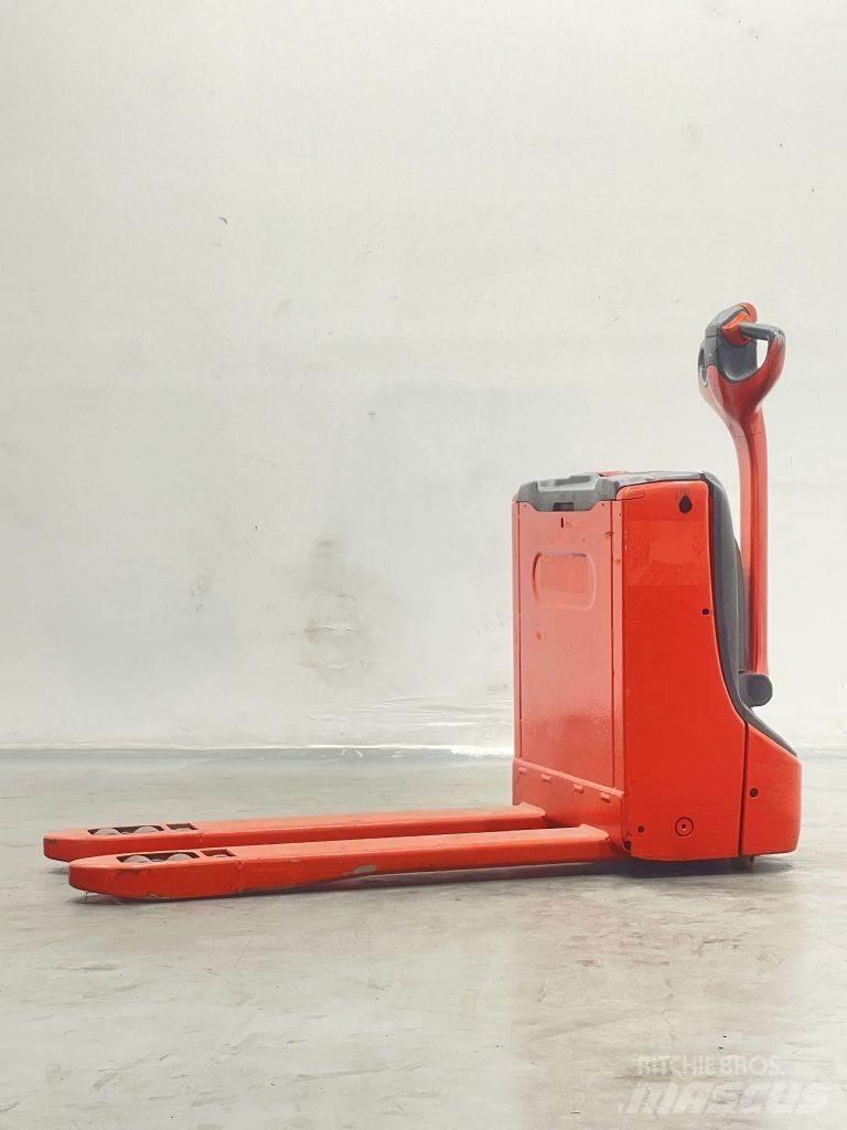 Linde T16-1152 手摇升降机