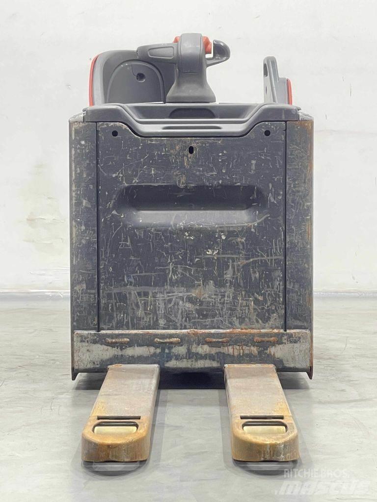 Linde T20SP-131 手摇升降机