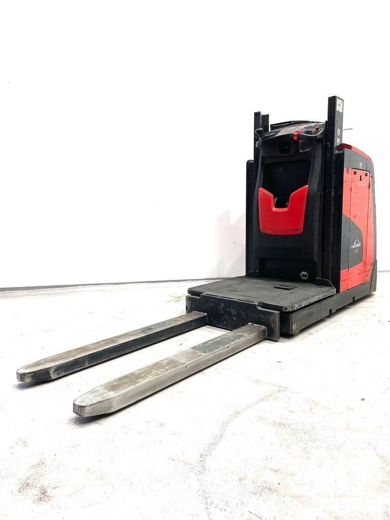 Linde V10-5212 低架装载机