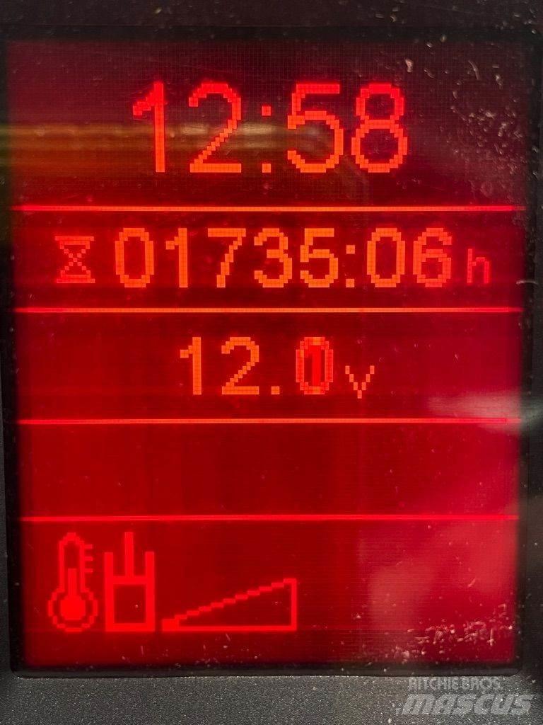 Paus RL8.7 轮式装载机