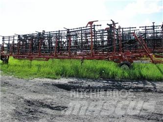 Bourgault 6000 钉齿耙