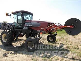 MacDon M150 收割机