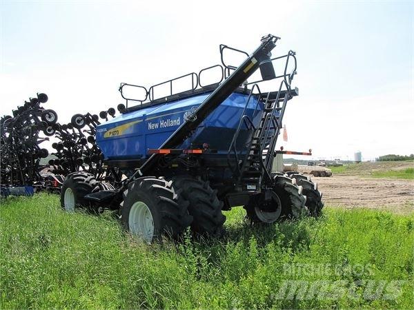 New Holland P1070 多功能条播机