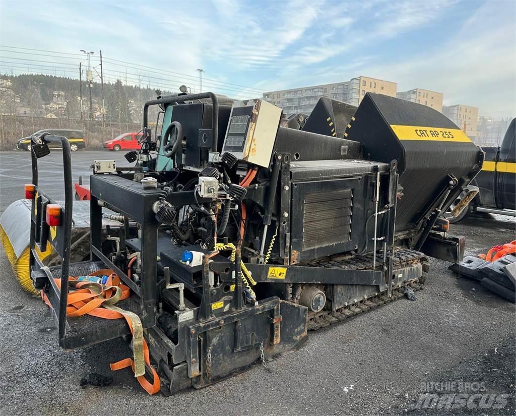 CAT AP255 Paver 沥青摊铺机