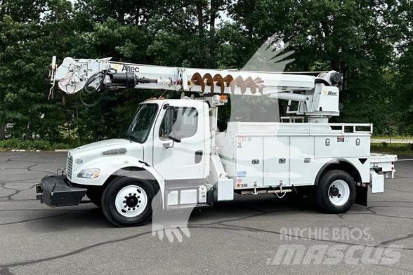 Altec DM47BTR 车载式高空作业车