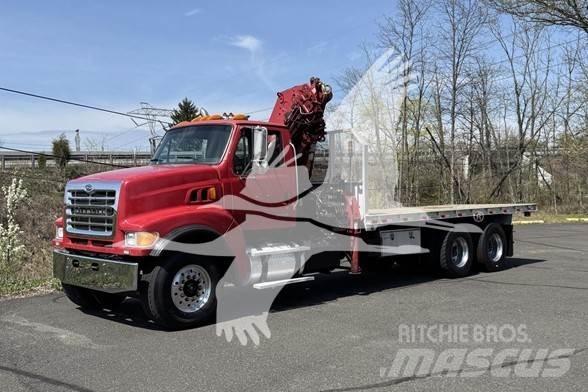 Hiab 225E-6 木材起重机