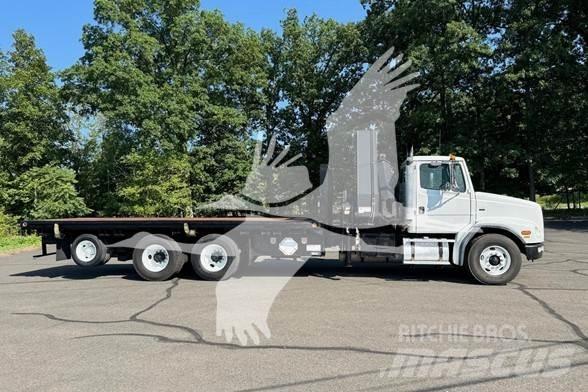 Hiab 300-6 木材起重机