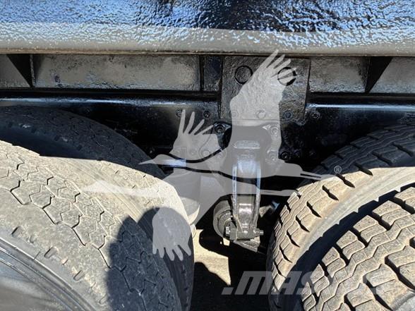 Hiab 300-6 木材起重机